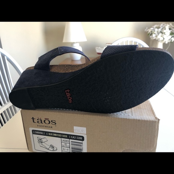 Women’s Taos Sandals - Picture 10 of 12